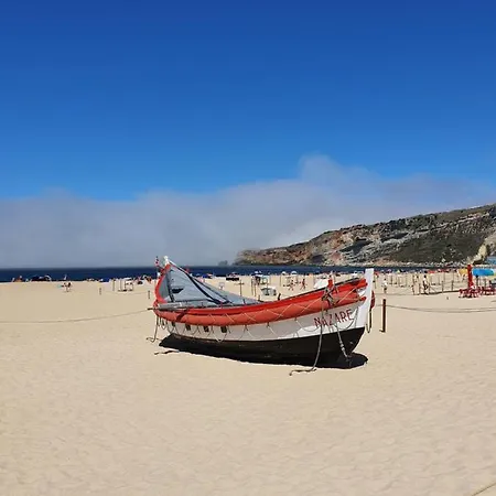 Vakantiehuis A Casa Dos Avos Nazaré