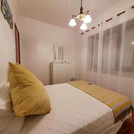 A Casa Dos Avos Ferienhaus Nazaré
